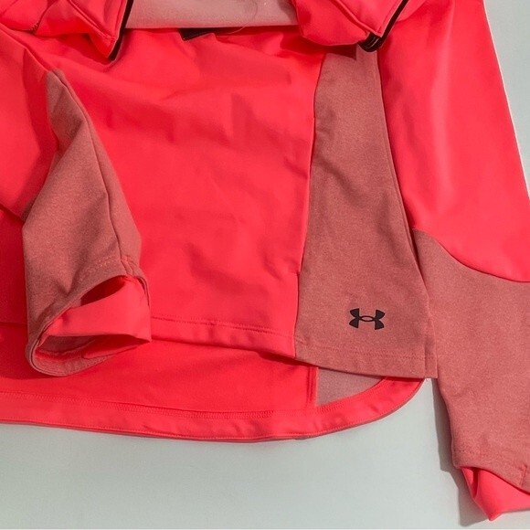 NWT Under Armour Women’s ColdGear 1/2 Zip Training Top Pink Size SMALL Thumbhole - Picture 8 of 13